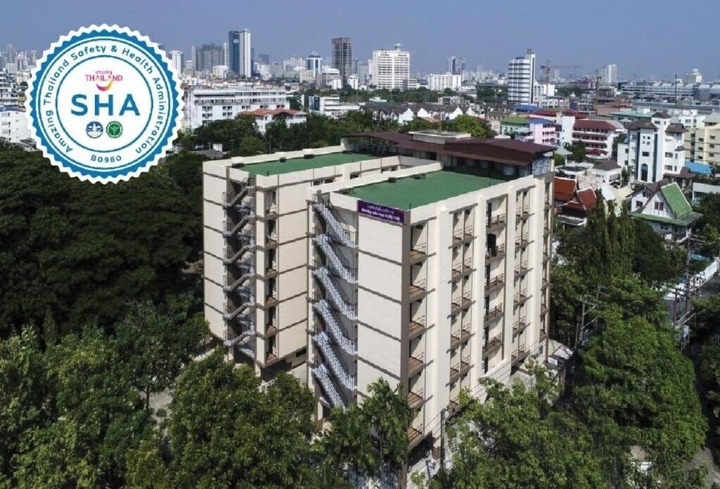 Готель Studio Residence Sukhumvit 71 3*