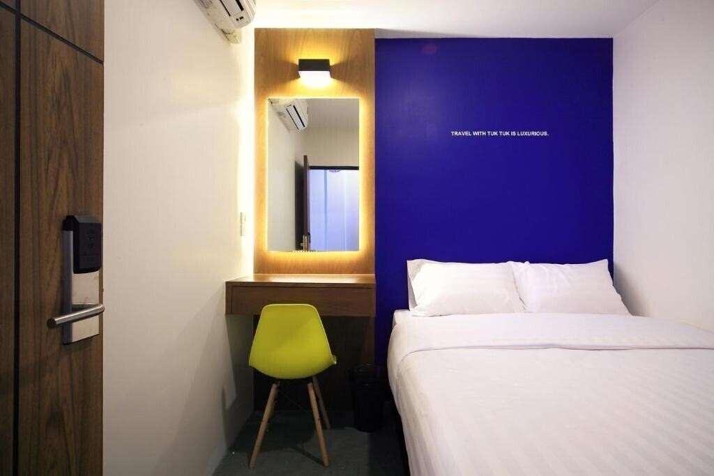 Готель Tuk Tuk Hostel by Zuzu 2*