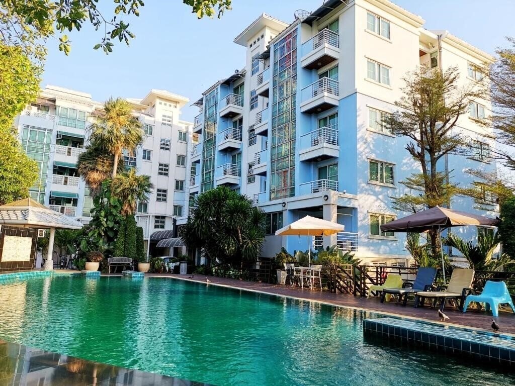 Готель Bellevue Boutique Bangkok by Zuzu 3*