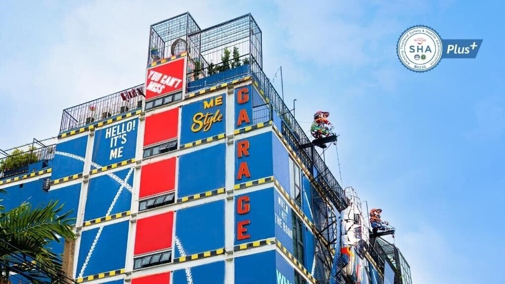 Отель Mestyle Garage Hotel 3*