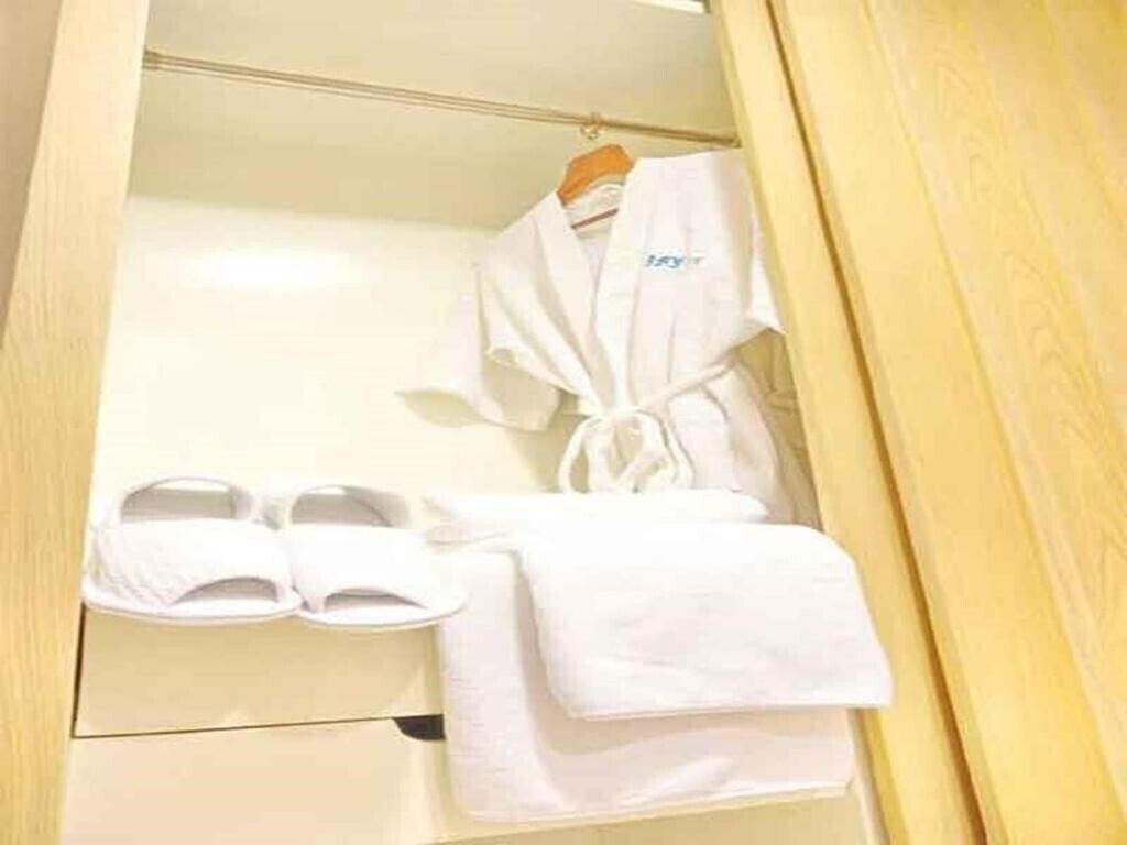 Фото Bay Hotel Srinakarin 3*