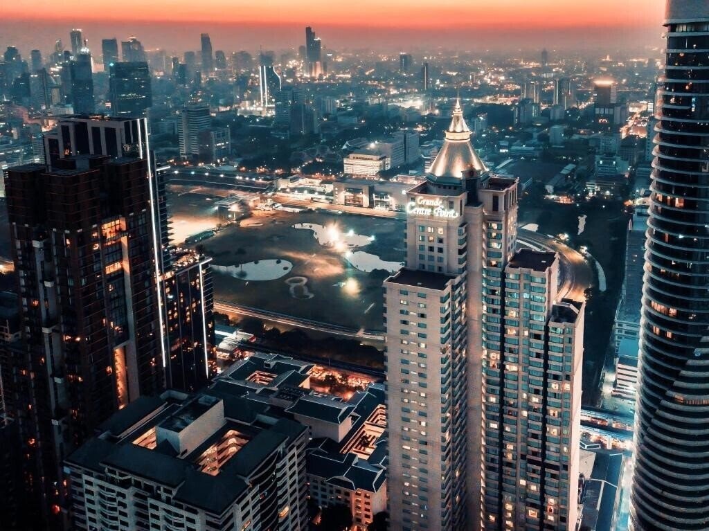Отель Grande Centre Point Lumphini 5*
