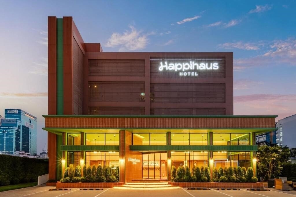 Готель Happihaus Hotel 4*