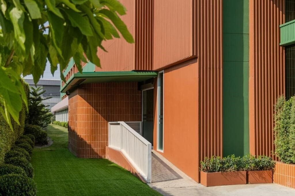 Фото Happihaus Hotel 4*