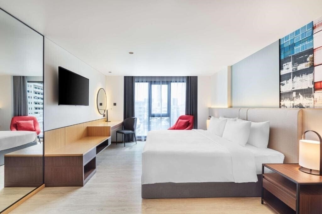 Фотография Best Western Click Sathorn 11 Bangkok 4*