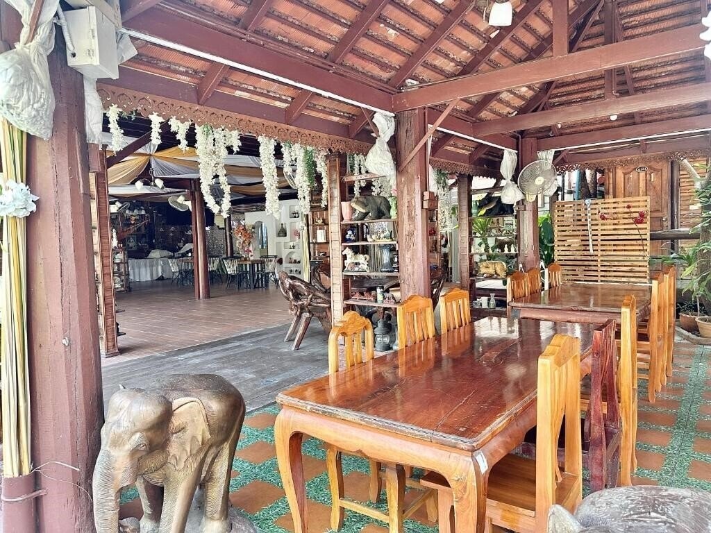 Картинка Montri Resort Donmuang 2*