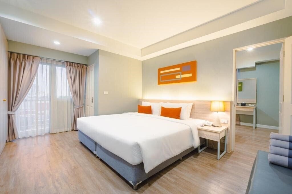 Фото Koon Hotel 3*