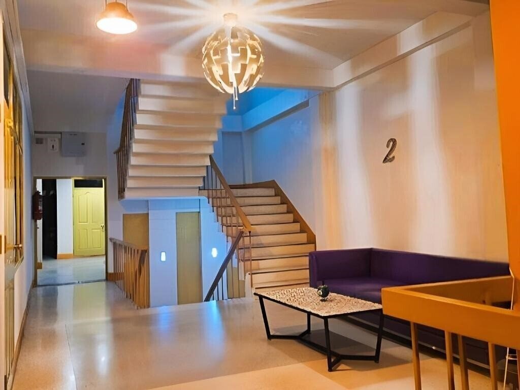 Изображение Roomquest Pratunam Yesterday's Photo Hotel (ex. Roomquest Hotel Pratunam, Happy 2 Hotel) 3*