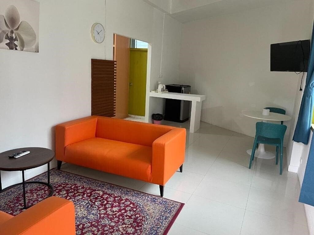 Фотография Roomquest Pratunam Yesterday's Photo Hotel 3*