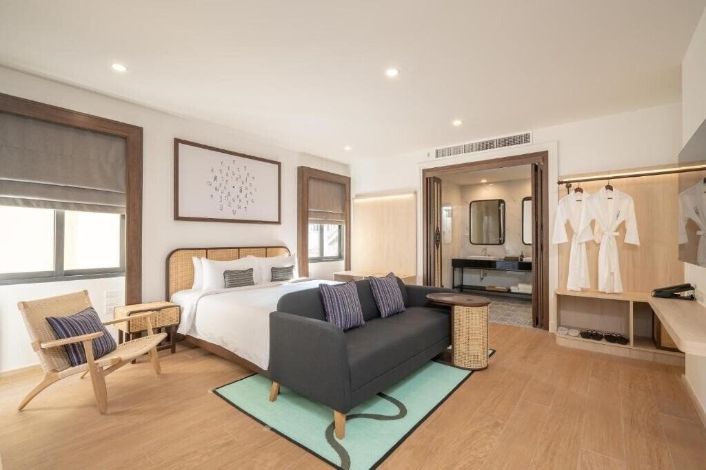 Отель Pranakorn Heritage Hotel 4*