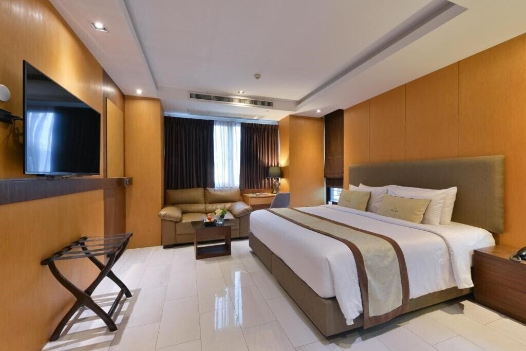Отель Syama Suite Sukhumvit 20 4*