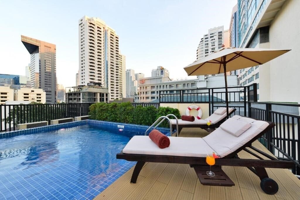 Готель Syama Suite Sukhumvit 20 4*