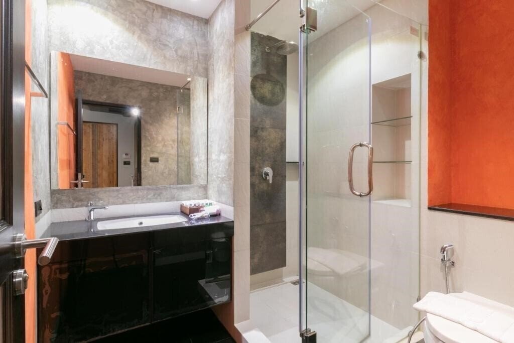 Изображение Zleepmotion Bangkok 3*