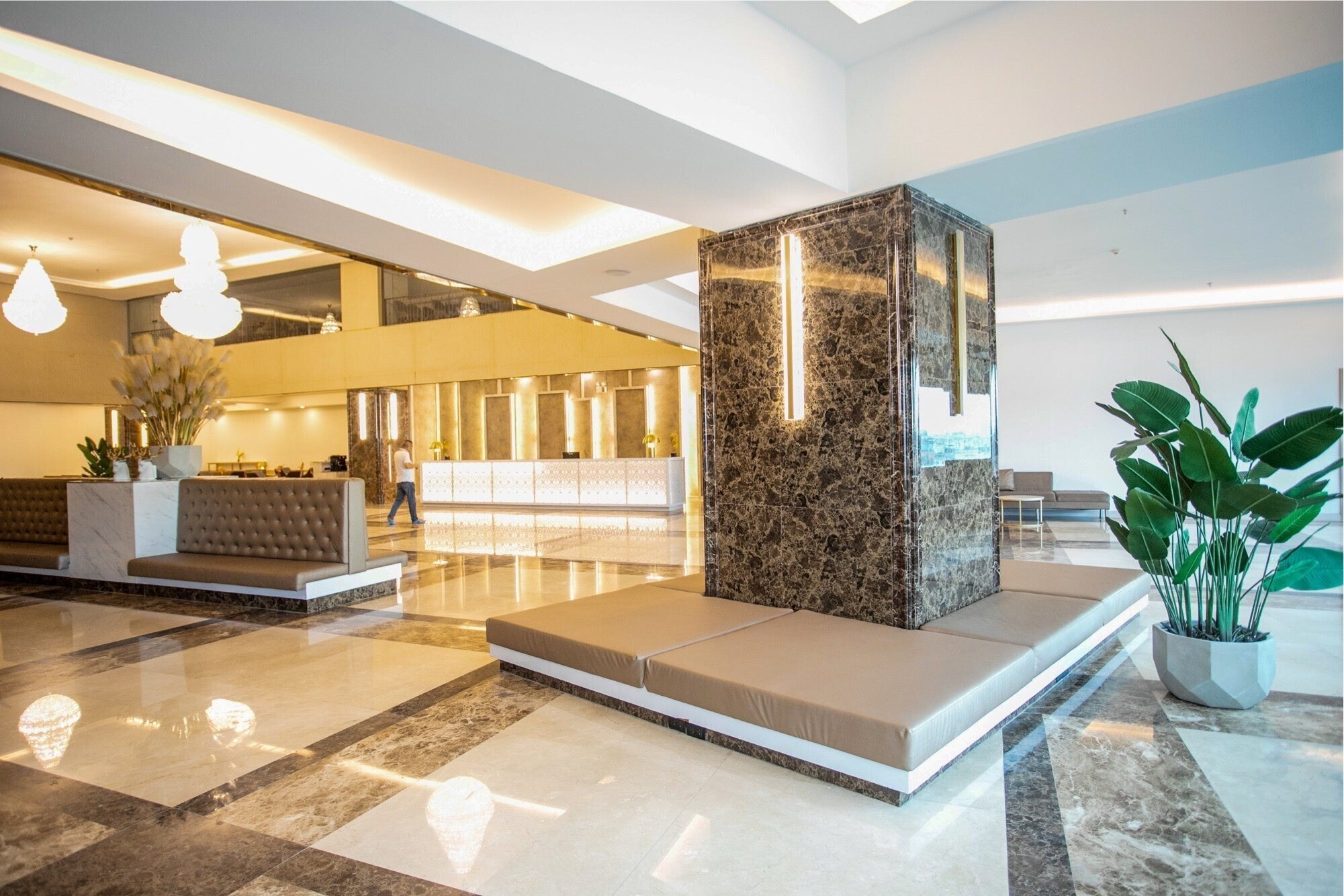 Картинка Enrich Grand Hotel 3*