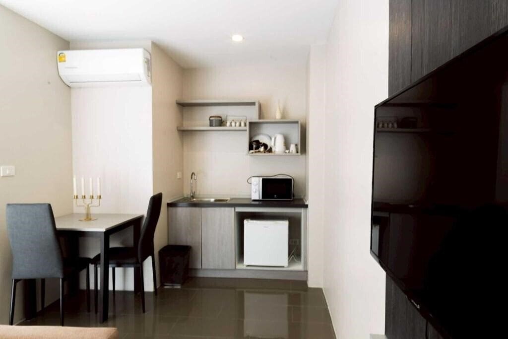 Изображение RQ Bangkok Sukhumvit 107 by Collection O 3*