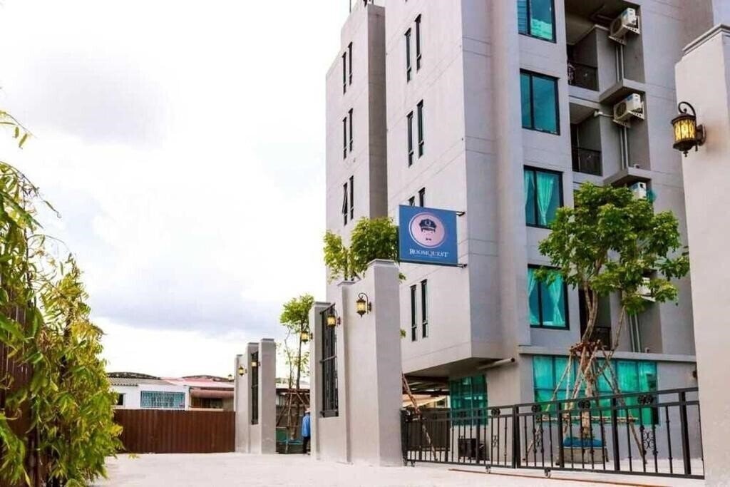 Картинка RQ Bangkok Sukhumvit 107 by Collection O 3*