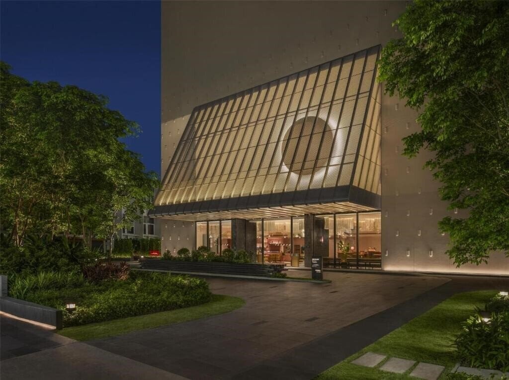 Фотографія Kromo Bangkok, Curio Collection By Hilton 4*