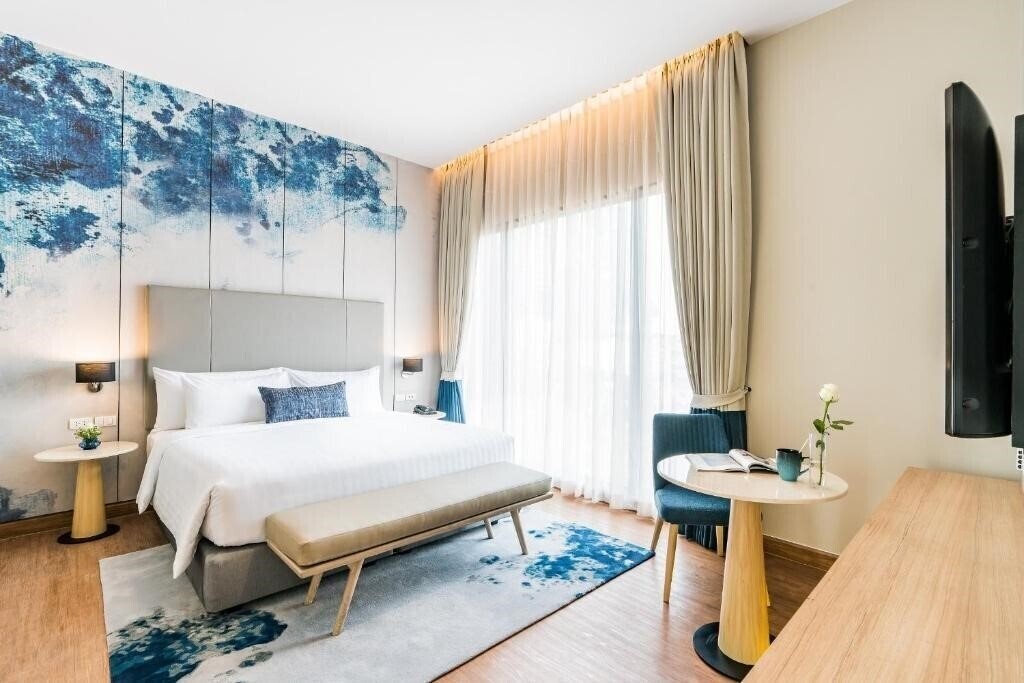 Фото The Key Premier Hotel Sukhumvit 4*