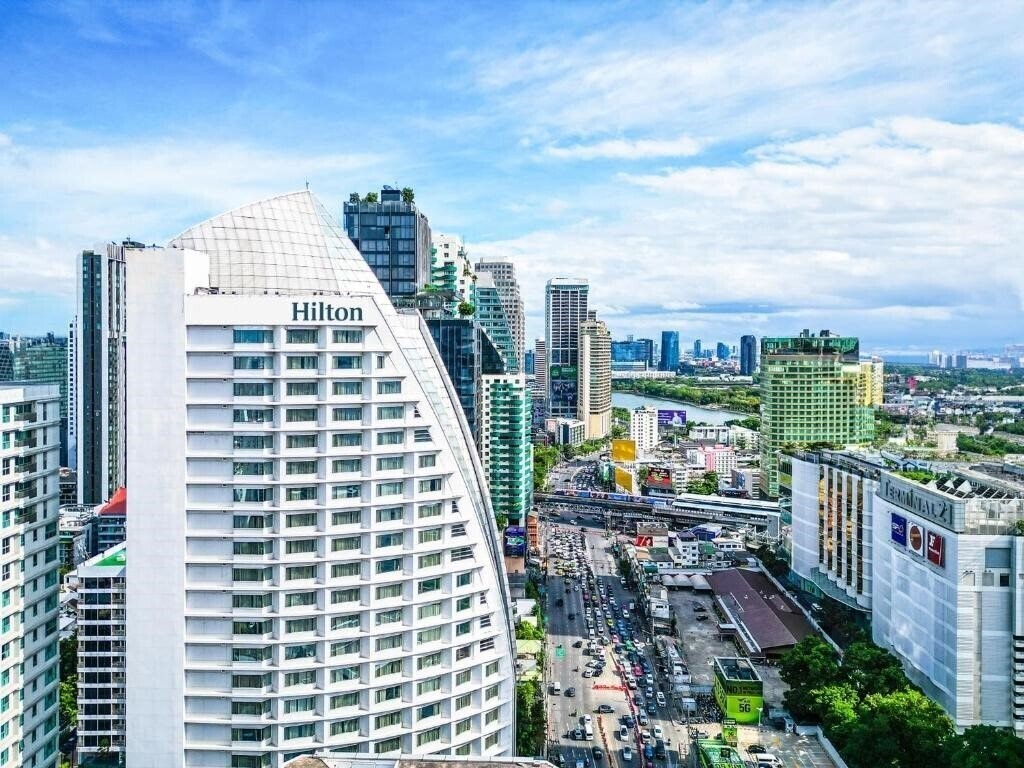 Отель Hilton Bangkok Grande Asoke 4*