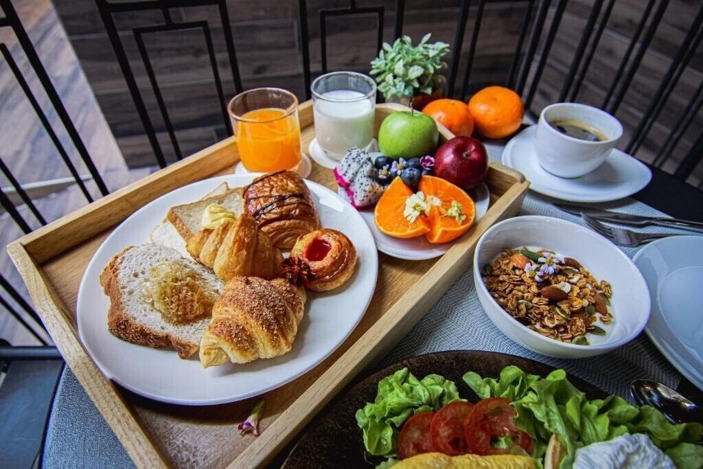 Картинка Metropolis Suites Bangkok, Tapestry Collection by Hilton 4*