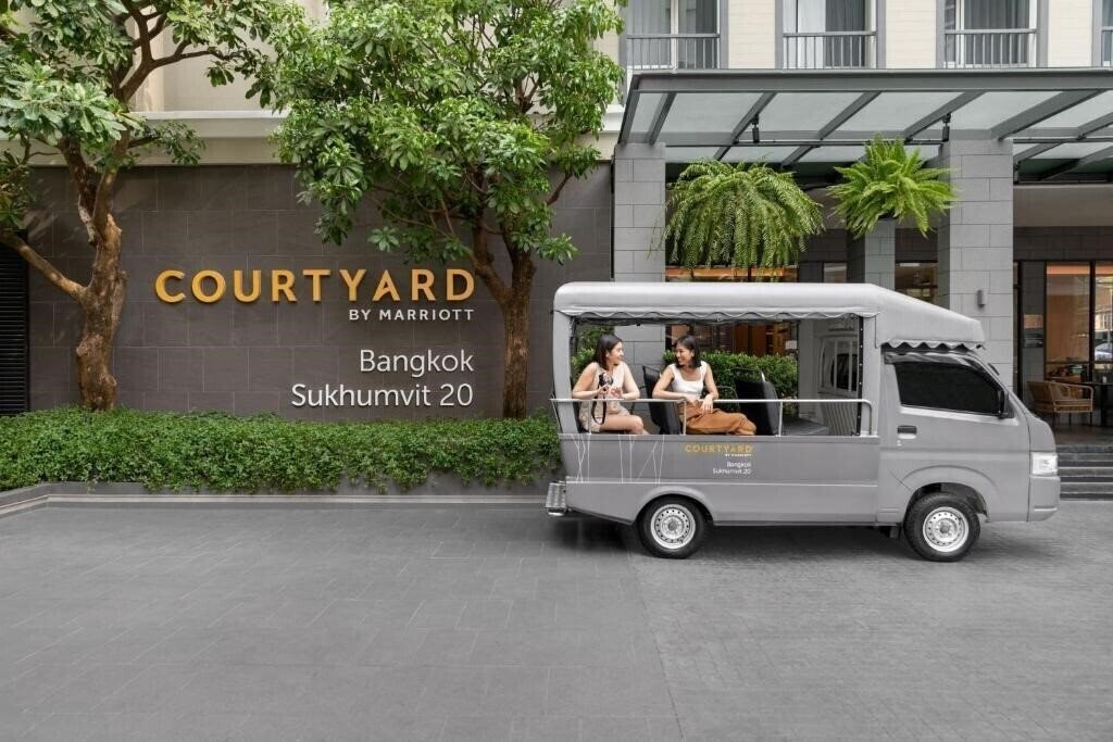 Фотография Courtyard by Marriott Bangkok Sukhumvit 20 5*