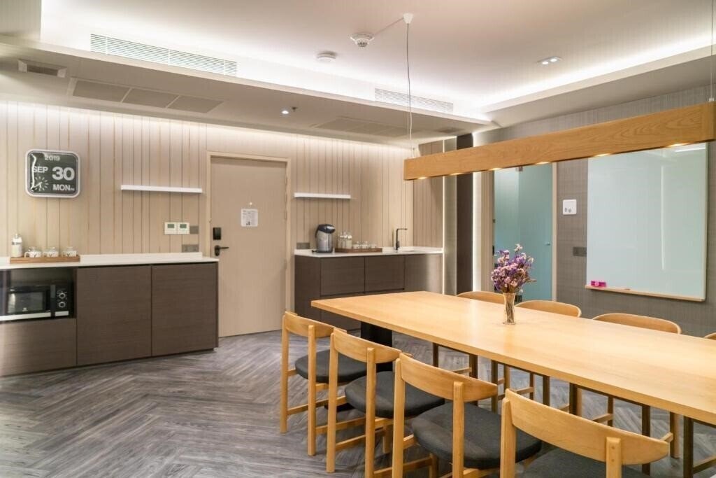 Изображение Triple Y Hotel 4*