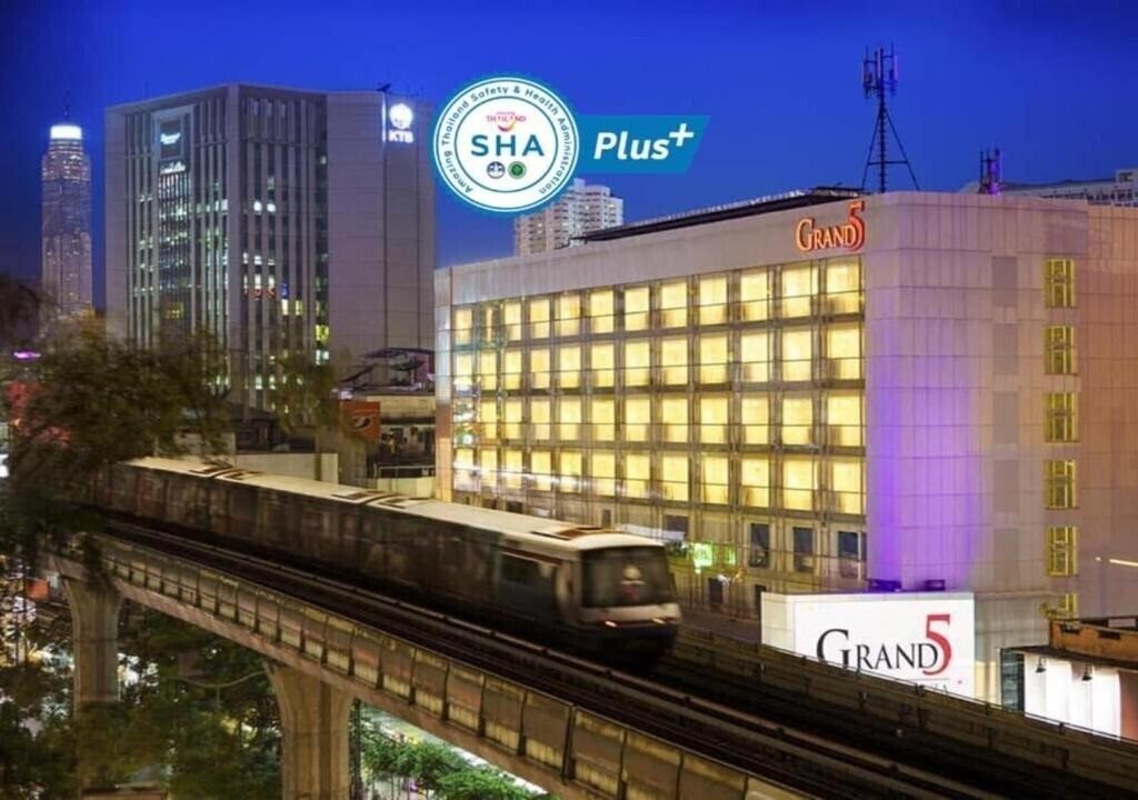 Фото Grand 5 Hotel & Plaza Sukhumvit Bangkok 4*