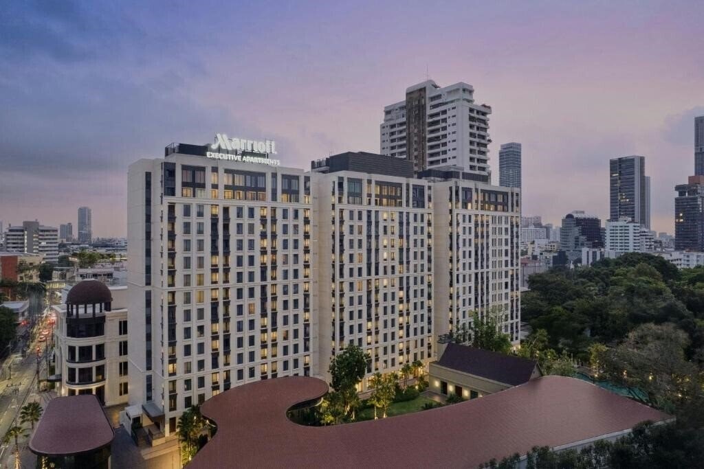 Готель Marriott Executive Apartments, Bangkok Townhall Sukhumvit 5*