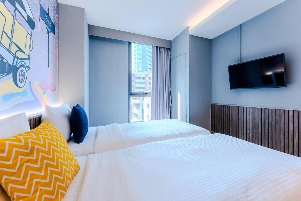 Фото Iyf Sukhumvit 8 Bangkok 4*