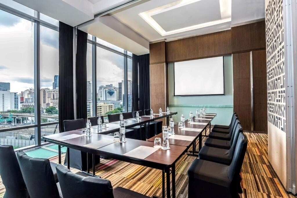 Изображение Four Points by Sheraton Bangkok Ploenchit 4*