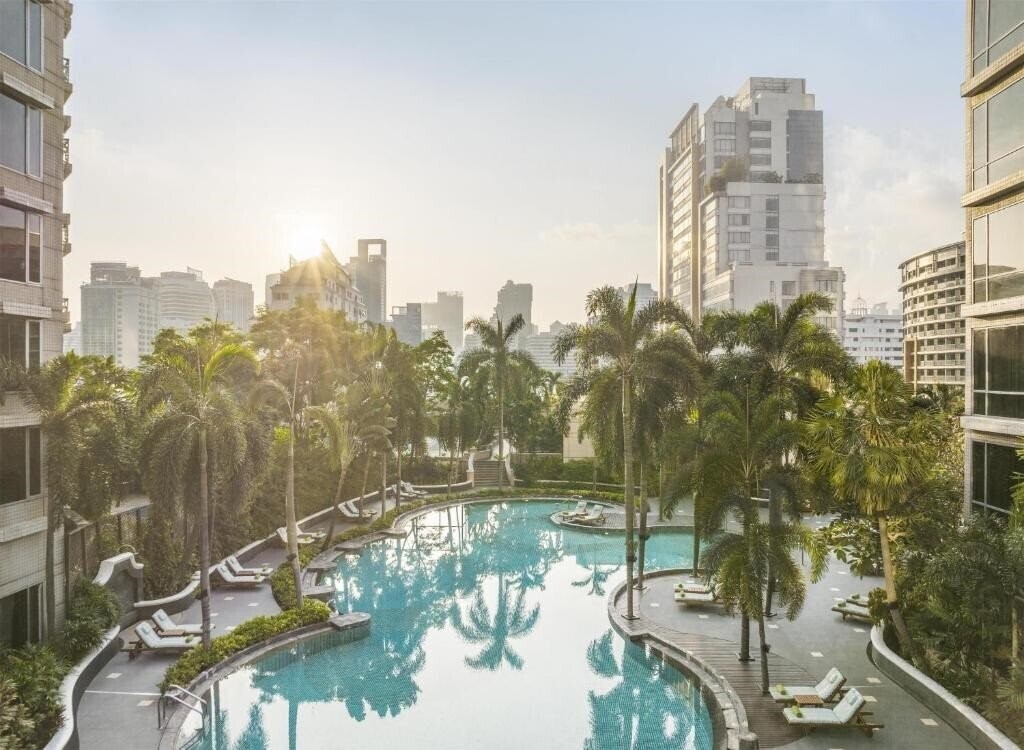 Готель Conrad Bangkok 5*