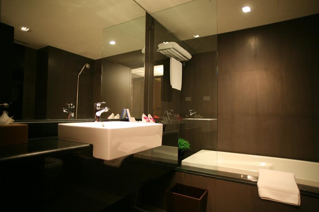 Фотографія Golden Tulip Mandison Suites 4*