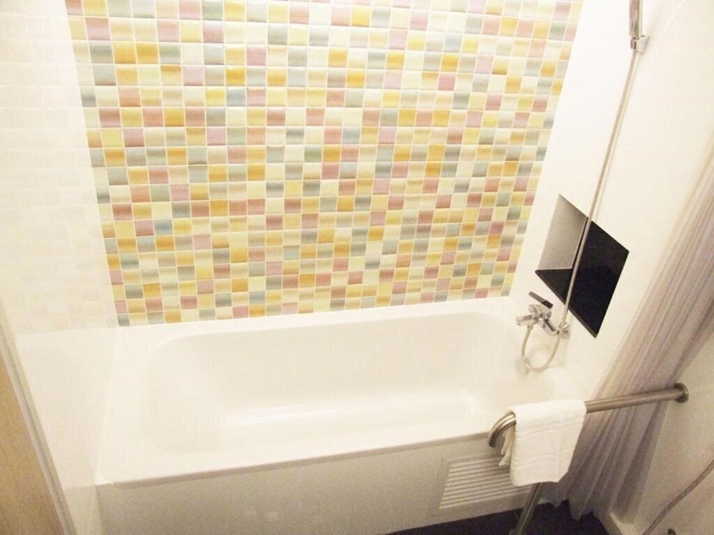 Картинка Grand Tower Inn Sathorn 3*