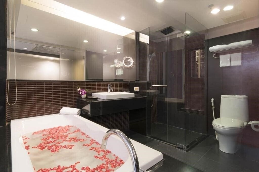Фотография Furama Silom 4*