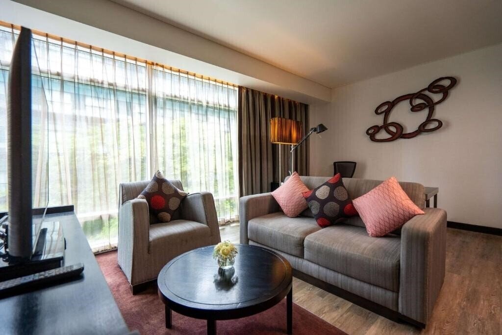 Зображення Park Plaza Bangkok Soi 4*