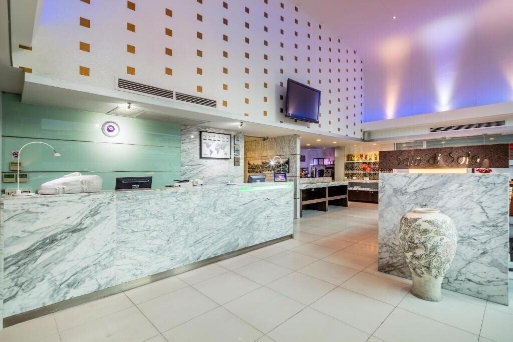 Картинка Solo Sukhumvit 2 3*