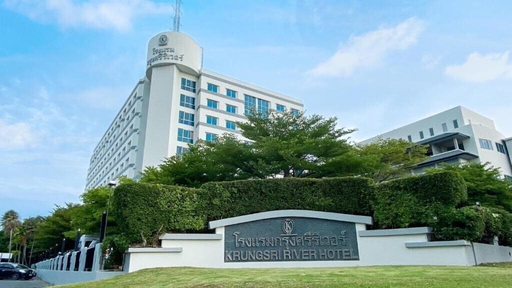 Готель Krungsri River 4*