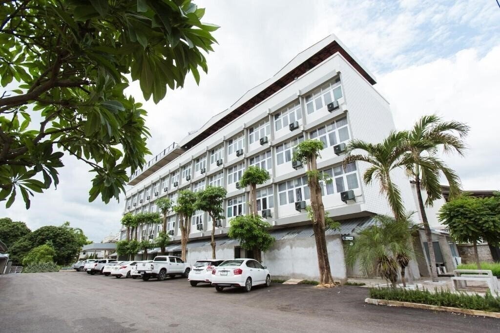 Зображення Oasis Hotel Chiang Mai 2*