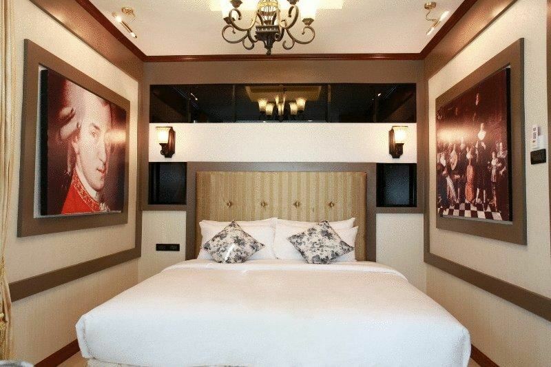 Готель 9w Boutique Studio 3*