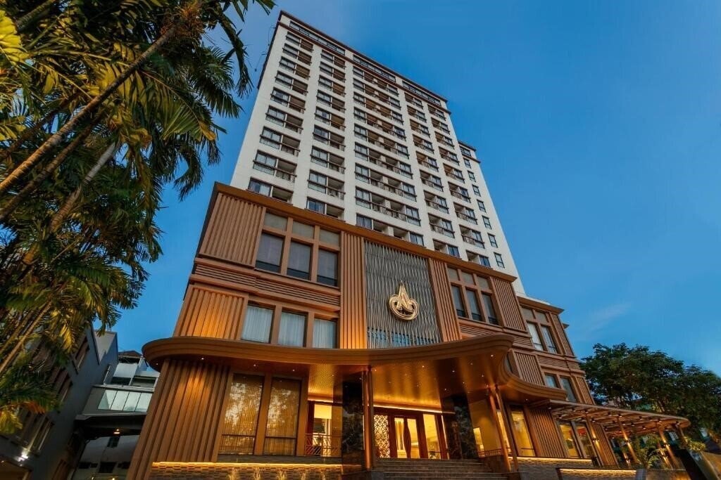 Зображення Amora Hotel Tapae Chiang Mai 4*