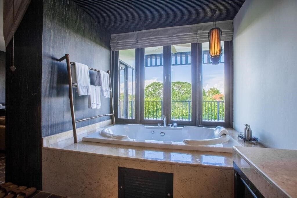 Фотографія Aruntara Riverside Boutique Hotel Chiang Mai 4*