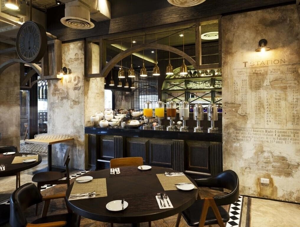 Фотографія Eastin Tan 4*