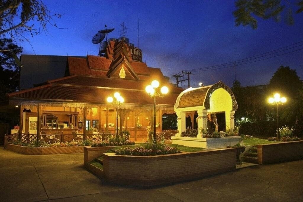 Фотография Changpuak Hotel Chiang Mai 2*