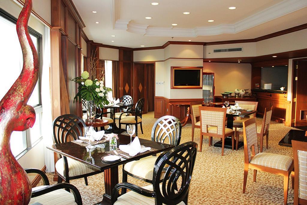 Фото Holiday Inn Chiang Mai 4*