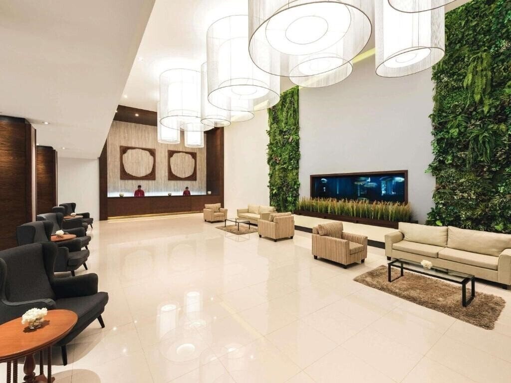 Отель Movenpick Suriwongse Hotel Chiang Mai 4*