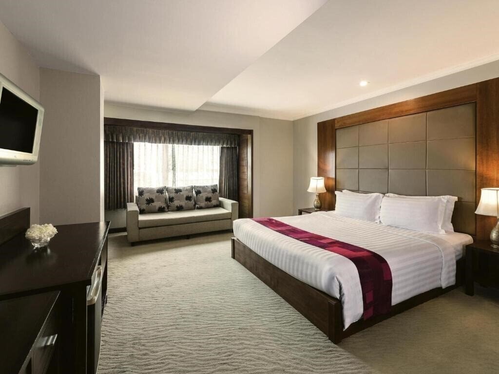 Фотография Movenpick Suriwongse Hotel Chiang Mai 4*