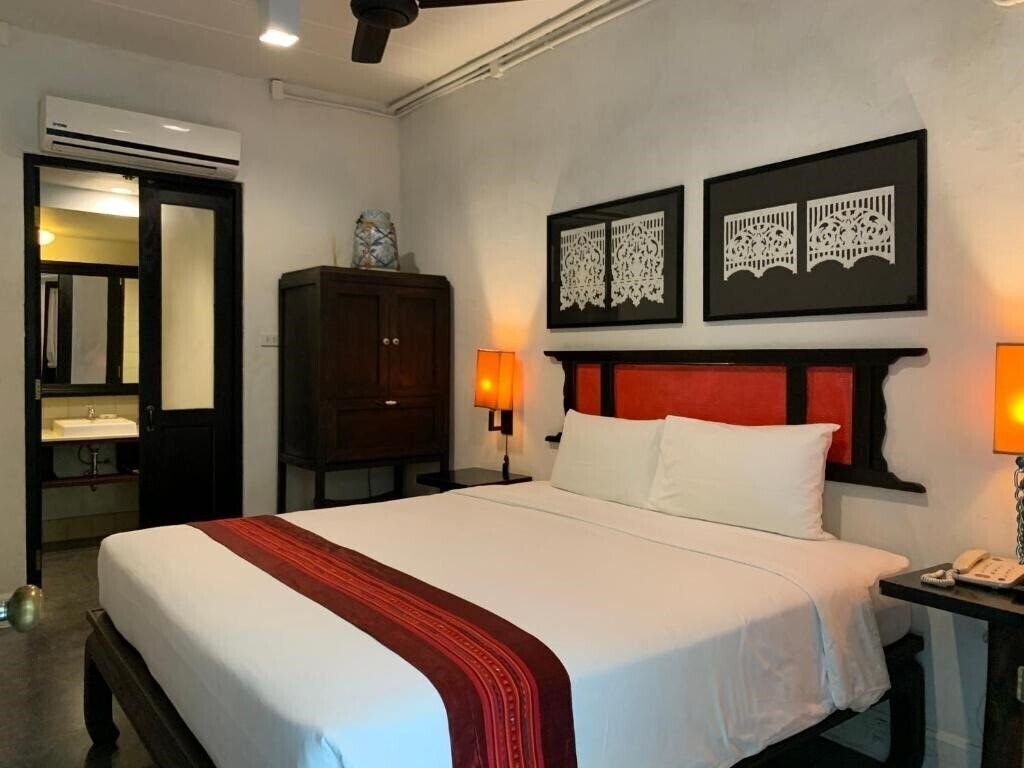 Зображення 99 The Gallery Hotel 3*