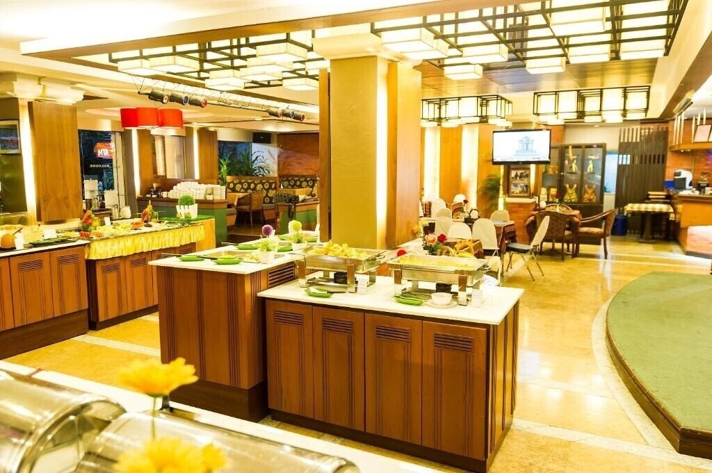 Фото Chiangmai Gate Hotel 3*