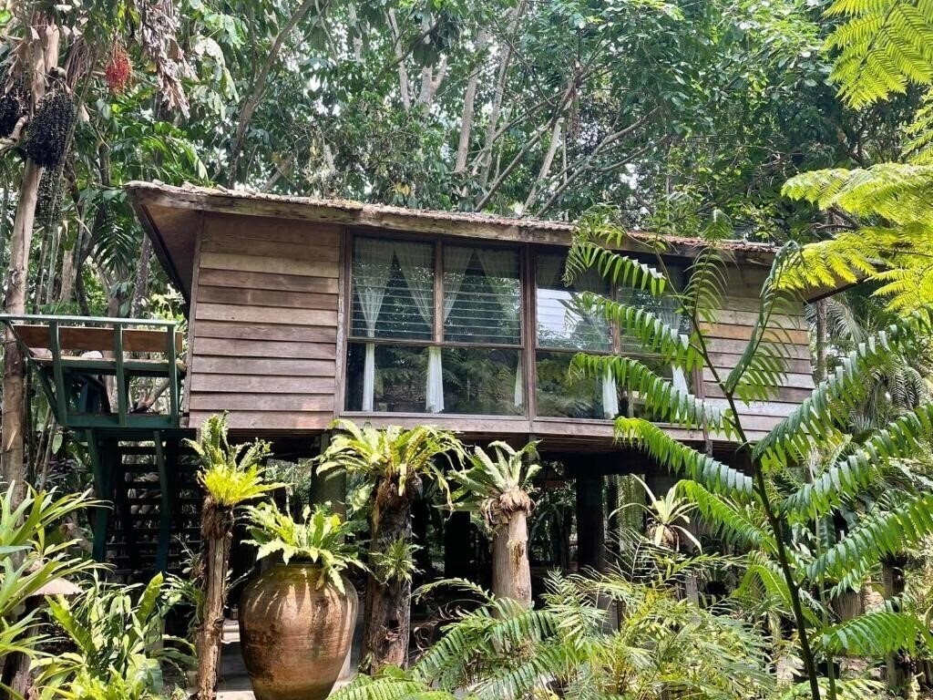 Отель Fern Paradise Chiang Mai 3*