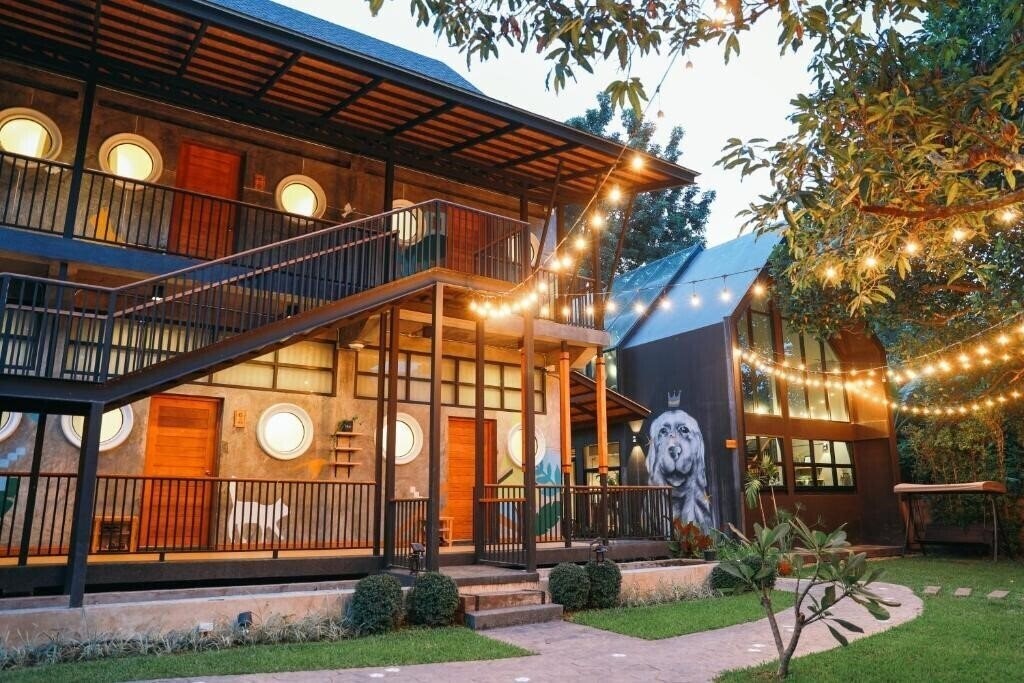 Изображение Yellow Pillow Hotel 3*